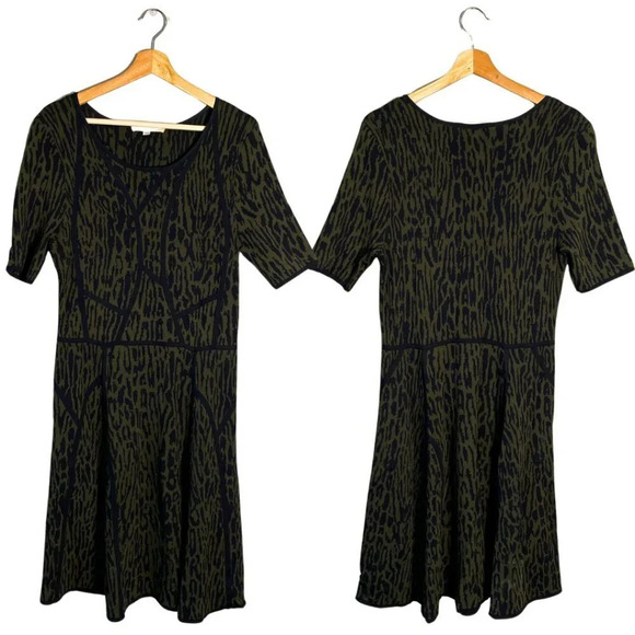 41 Hawthorn Stitch Fix Women's Large Short Sleeve Animal Print Knit Dress Green - Picture 1 of 15